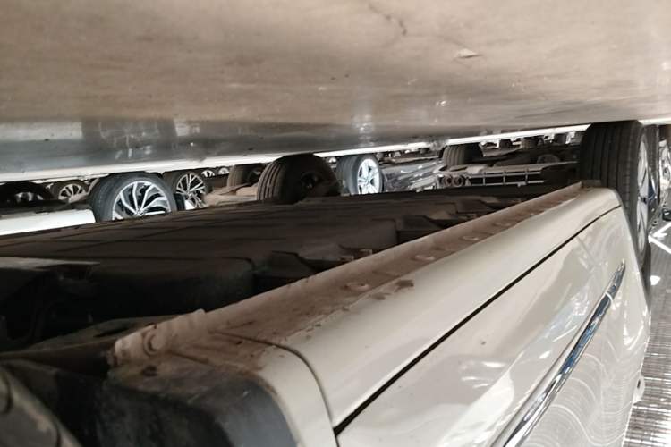 Used Wuling Bingo 2023 333 km Lingxi Connected Version Right Side Sill