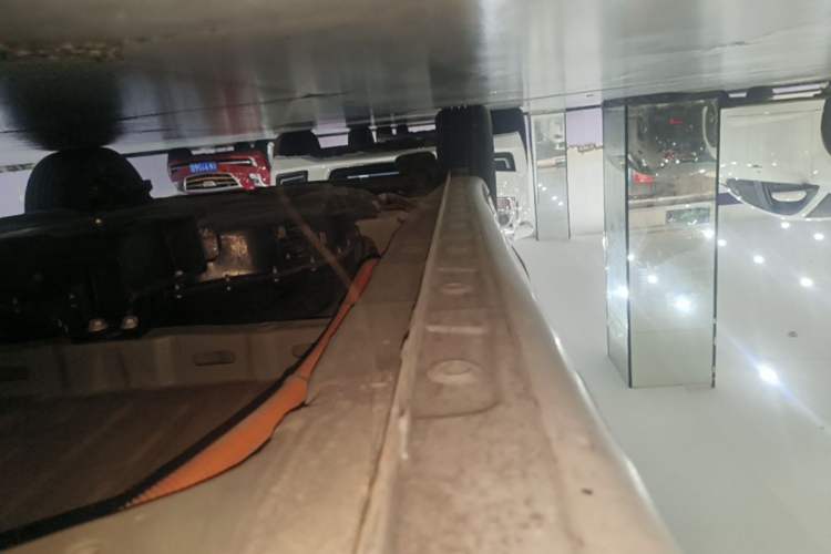 Used Wuling Bingo 2023 203km Light Edition Right Side Sill