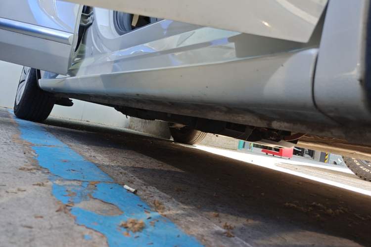 Used Wuling Bingo 2023 203km Light Edition Right Side Sill
