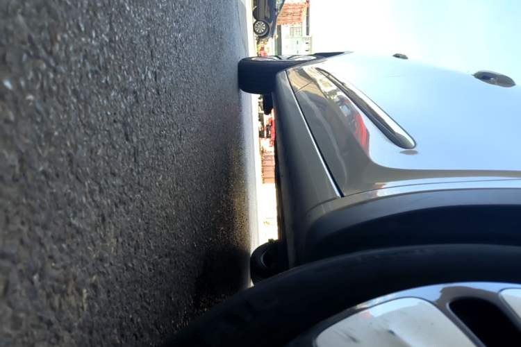 Used Wuling Bingo 2023 333 km Lingxi Connected+ Version Right Side Sill