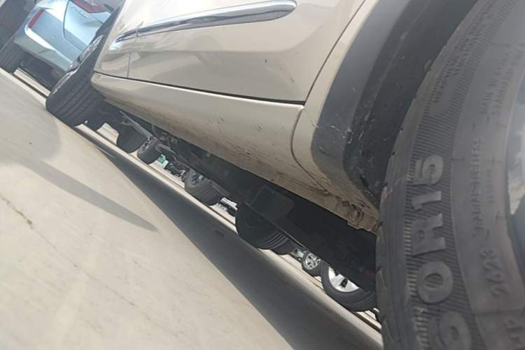 Used Wuling Bingo 2023 203km Comfort Edition Right Side Sill