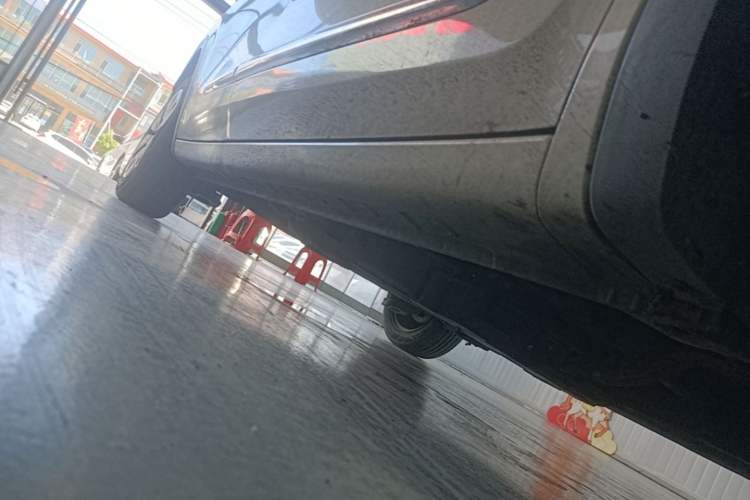 Used Wuling Bingo 2023 203km Comfort Edition Right Side Sill