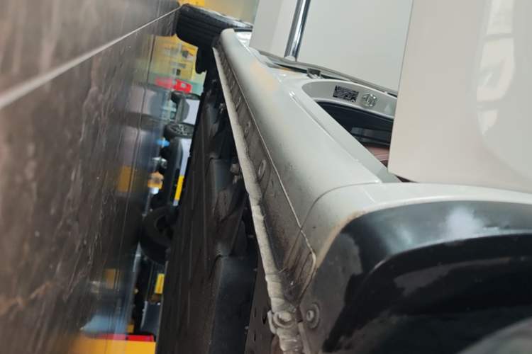 Used Wuling Bingo 2023 410 km Lingxi Deluxe Edition Right Side Sill
