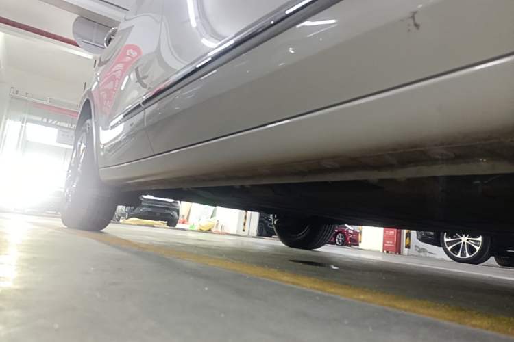 Used Wuling Bingo 2023 333 km Lingxi Connected+ Version Right Side Sill