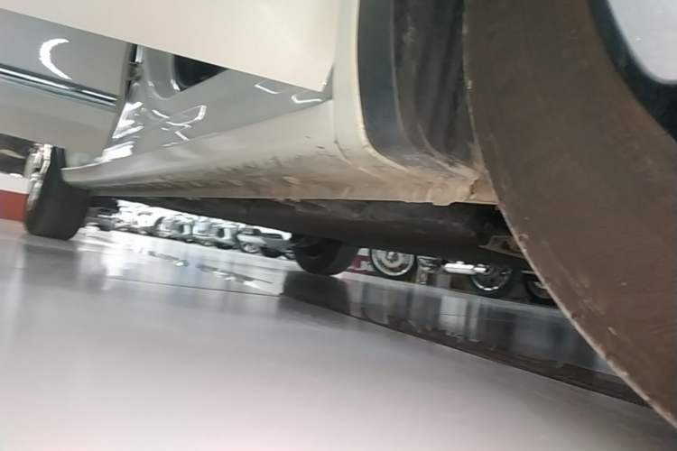 Used Wuling Bingo 2023 333 km Enjoyment Version Right Side Sill