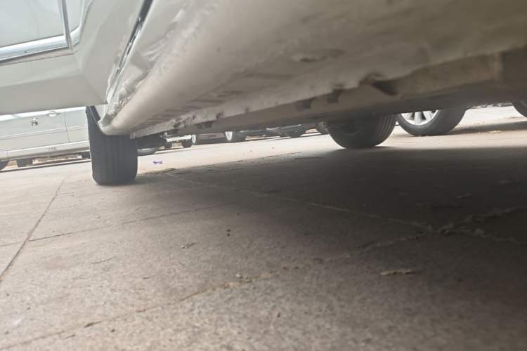 Used Wuling Bingo 2023 333 km Lingxi Connected Version Right Side Sill