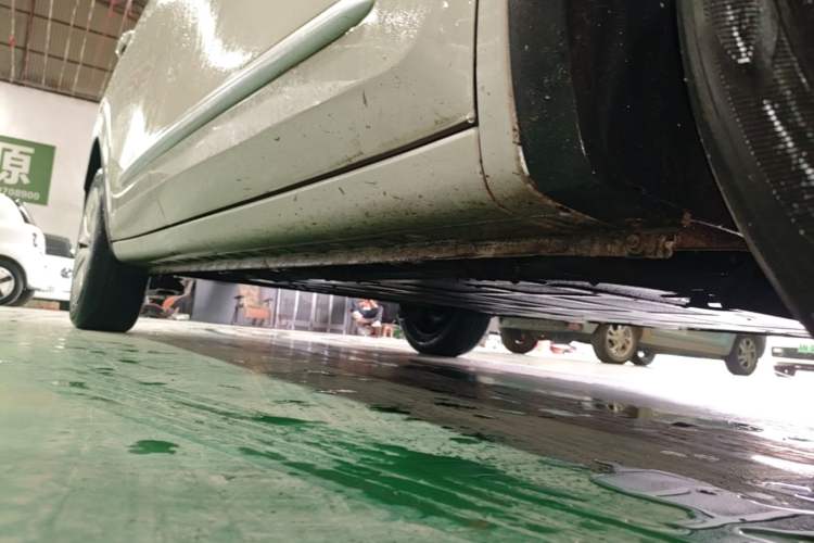 Used Wuling Bingo 2023 333 km Fast-Share Version Right Side Sill