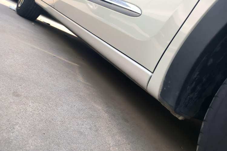 Used Wuling Bingo 2023 410 km Lingxi Deluxe Edition Right Side Sill