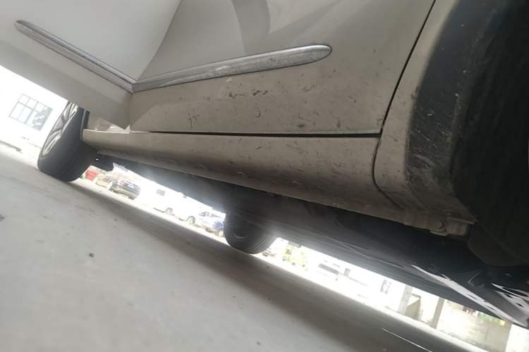 Used Wuling Bingo 2023 410 km Lingxi Deluxe Edition Right Side Sill