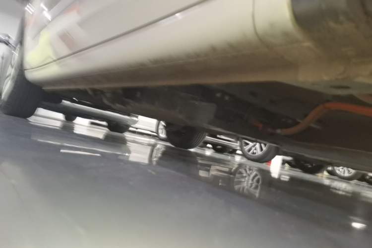 Used Wuling Bingo 2023 203km Light Edition Right Side Sill