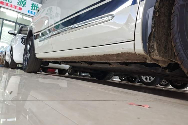 Used Wuling Bingo 2023 410 km Lingxi Deluxe Edition Right Side Sill