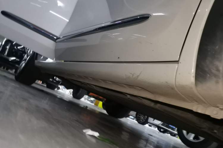Used Wuling Bingo 2023 333 km Enjoyment Version Right Side Sill