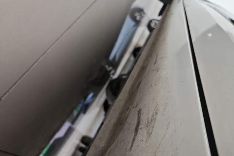 Used Wuling Bingo 2023 333 km Lingxi Connected Version Right Side Sill