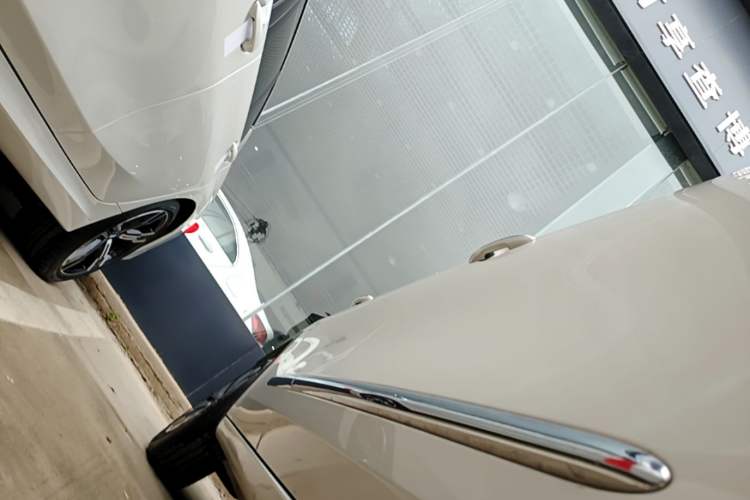 Used Wuling Bingo 2023 410 km Lingxi Deluxe Edition Right Side Sill