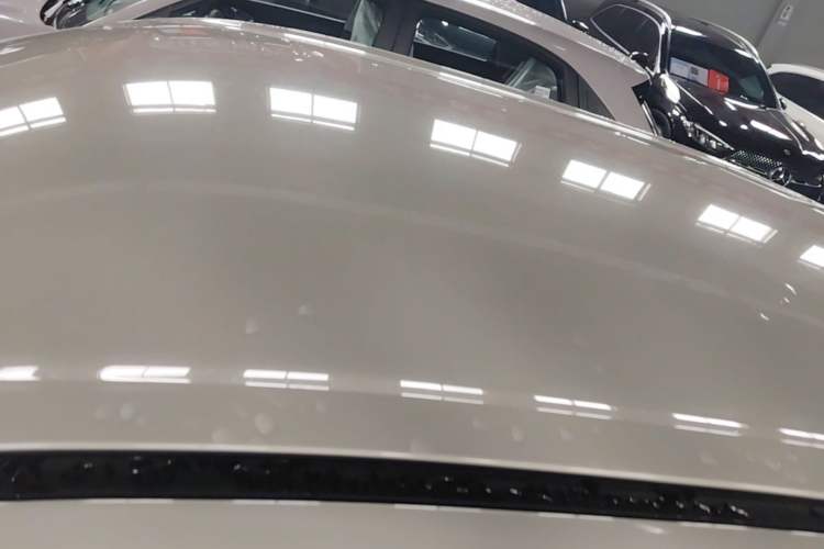 Used Wuling Bingo 2023 203km Light Edition Roof