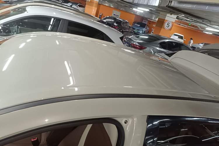Used Wuling Bingo 2023 203km Comfort Edition Roof