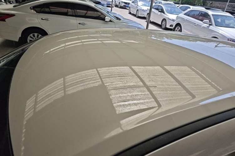 Used Wuling Bingo 2023 333 km Fast-Share Version Roof