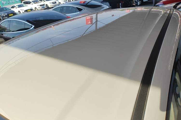 Used Wuling Bingo 2023 333 km Lingxi Connected+ Version Roof