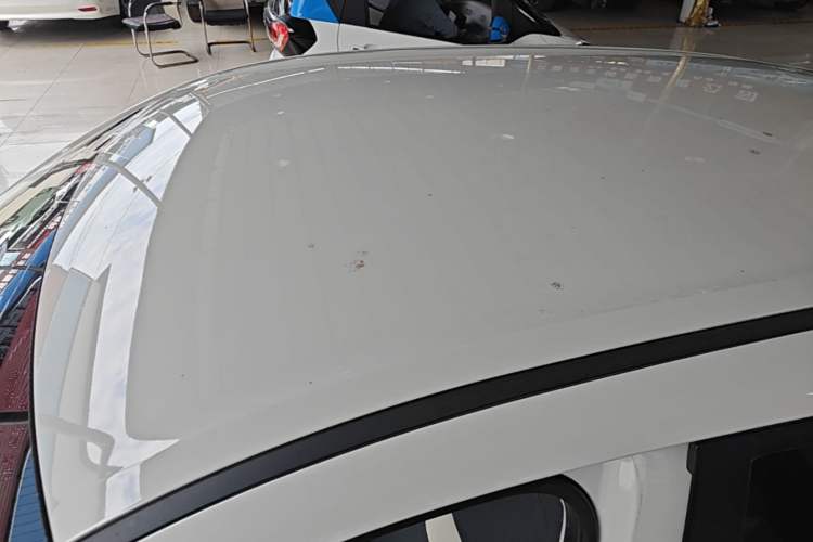 Used Wuling Bingo 2023 203km Light Edition Roof