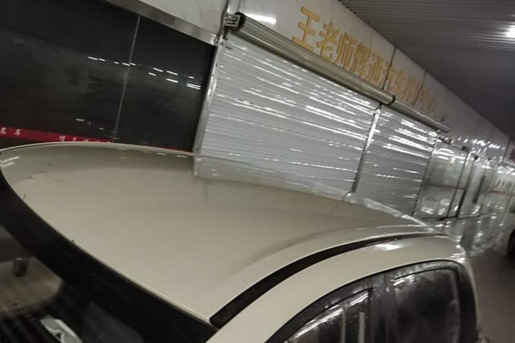 Used Wuling Bingo 2023 333 km Fast-Share Version Roof