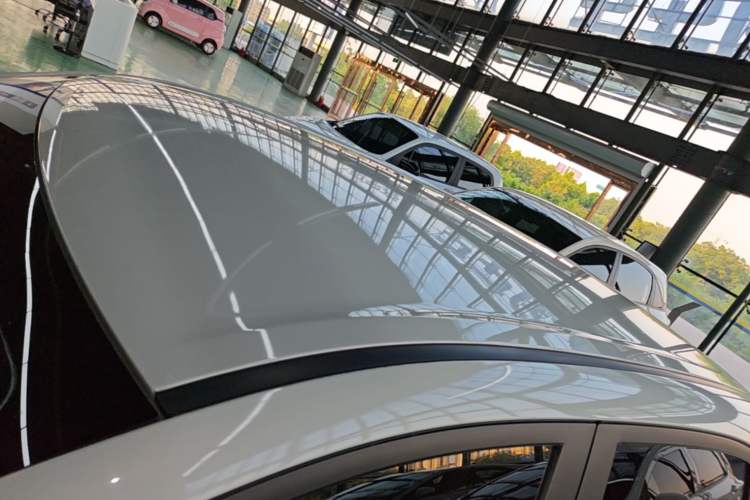 Used Wuling Bingo 2023 203km Light Edition Roof