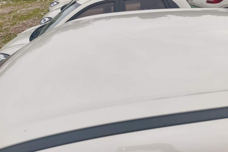 Used Wuling Bingo 2023 333 km Fast-Share Version Roof