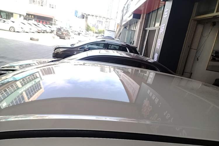 Used Wuling Bingo 2023 203km Comfort Edition Roof