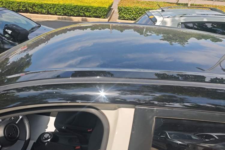 Used Wuling Bingo 2023 203km Light Edition Roof