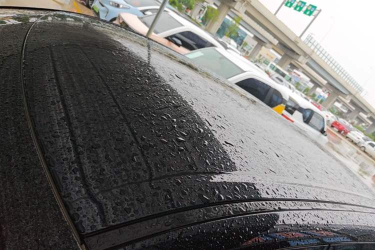 Used Wuling Bingo 2023 203km Comfort Edition Roof