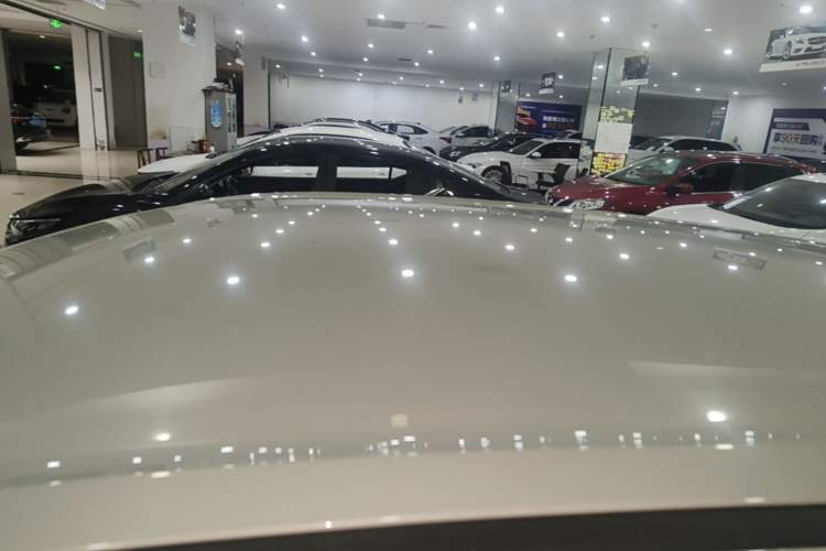 Used Wuling Bingo 2023 203km Light Edition Roof