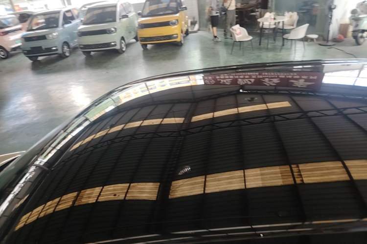 Used Wuling Bingo 2023 333 km Lingxi Connected+ Version Roof