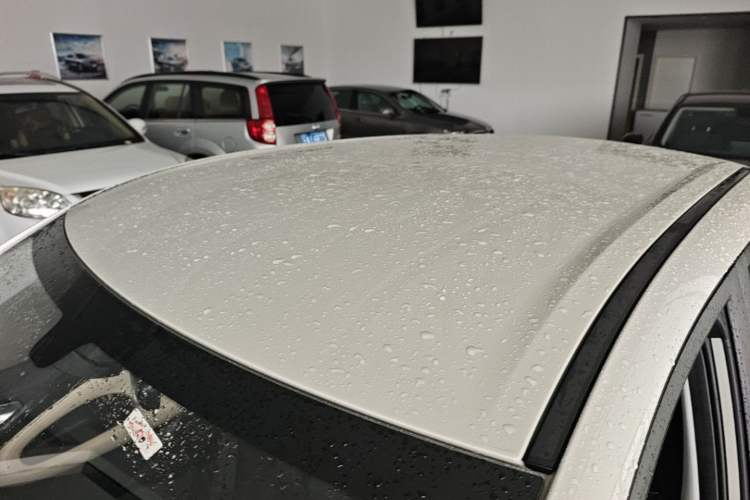 Used Wuling Bingo 2023 203km Light Edition Roof