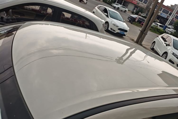 Used Wuling Bingo 2023 333 km Fast-Share Version Roof