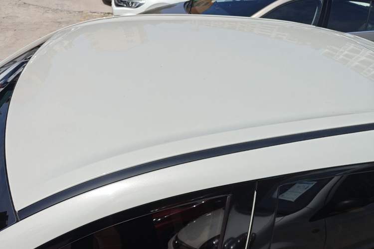 Used Wuling Bingo 2023 203km Comfort Edition Roof