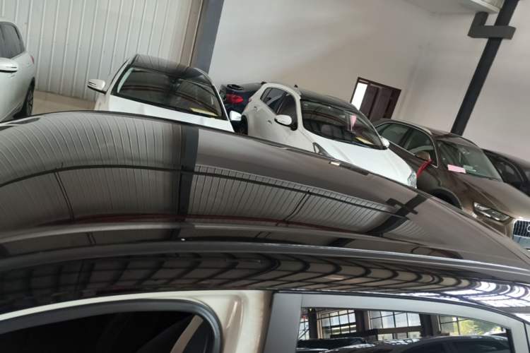 Used Wuling Bingo 2023 203km Light Edition Roof