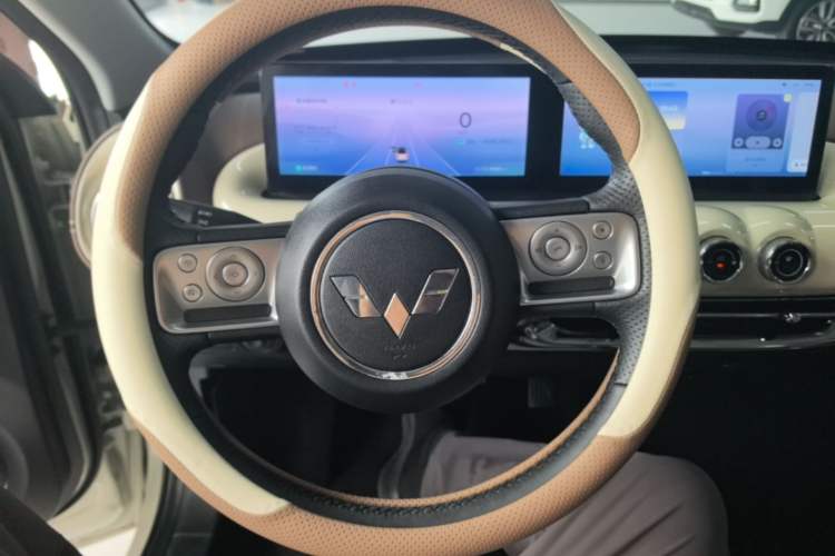 Used Wuling Bingo 2023 333 km Lingxi Connected+ Version Steering Wheel