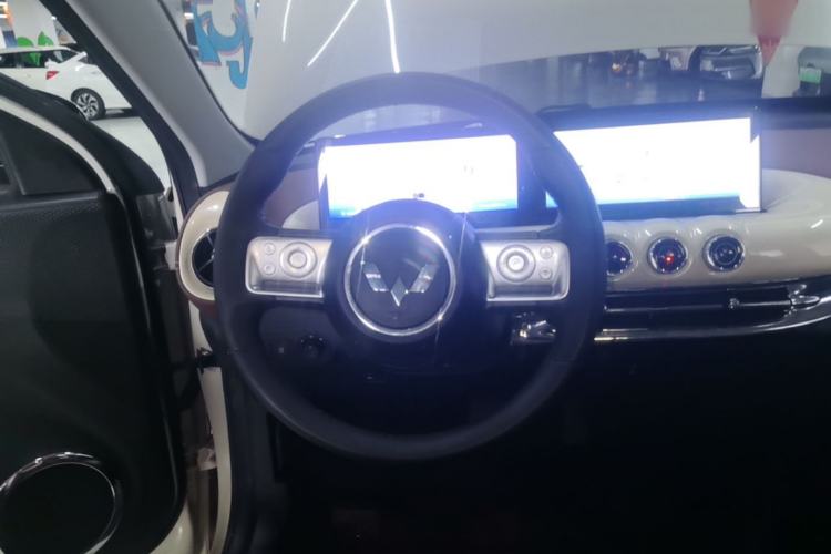 Used Wuling Bingo 2023 410 km Lingxi Deluxe Edition Steering Wheel