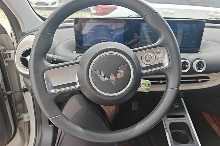 Used Wuling Bingo 2023 333 km Enjoyment Version Steering Wheel