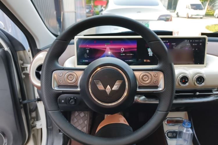 Used Wuling Bingo 2023 410 km Lingxi Deluxe Edition Steering Wheel