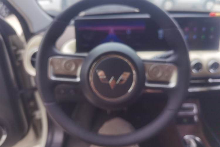 Used Wuling Bingo 2023 410 km Lingxi Deluxe Edition Steering Wheel
