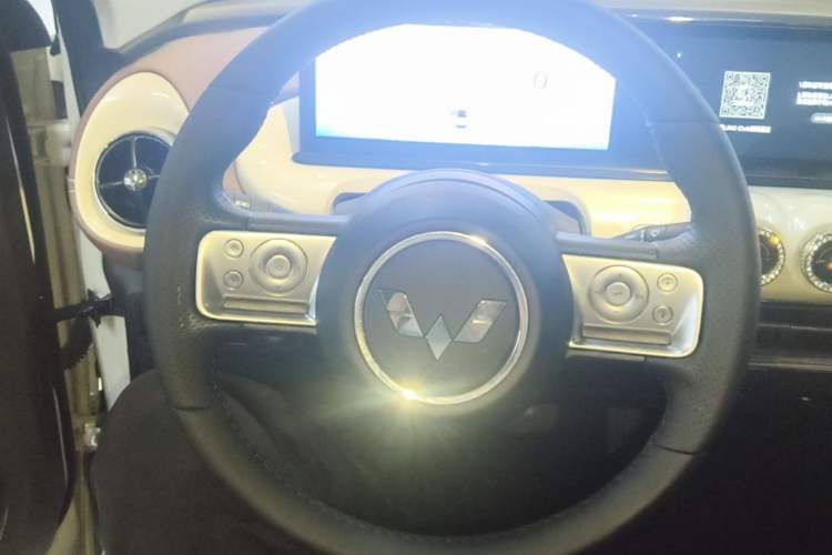 Used Wuling Bingo 2023 410 km Lingxi Deluxe Edition Steering Wheel