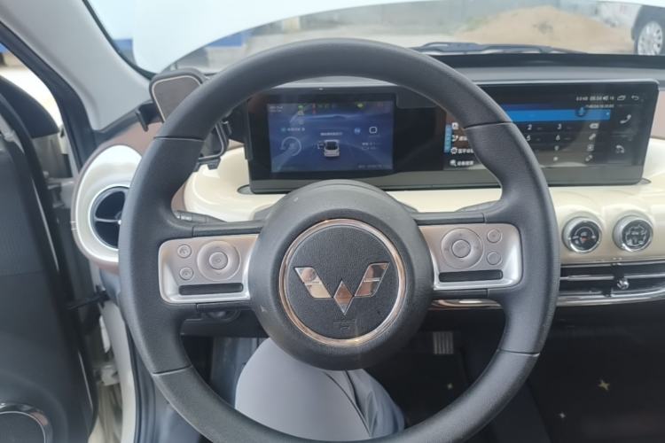 Used Wuling Bingo 2023 203km Comfort Edition Steering Wheel