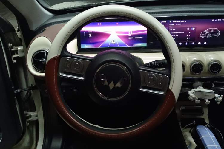 Used Wuling Bingo 2023 410 km Lingxi Deluxe Edition Steering Wheel