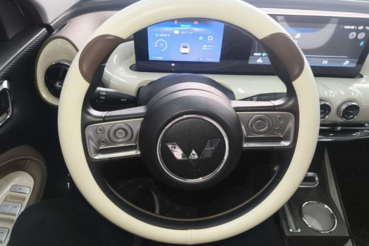 Used Wuling Bingo 2023 333 km Enjoyment Version Steering Wheel
