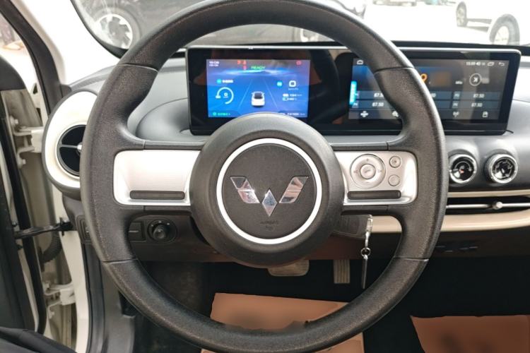 Used Wuling Bingo 2023 333 km Fast-Share Version Steering Wheel