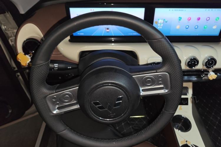 Used Wuling Bingo 2023 410 km Lingxi Deluxe Edition Steering Wheel