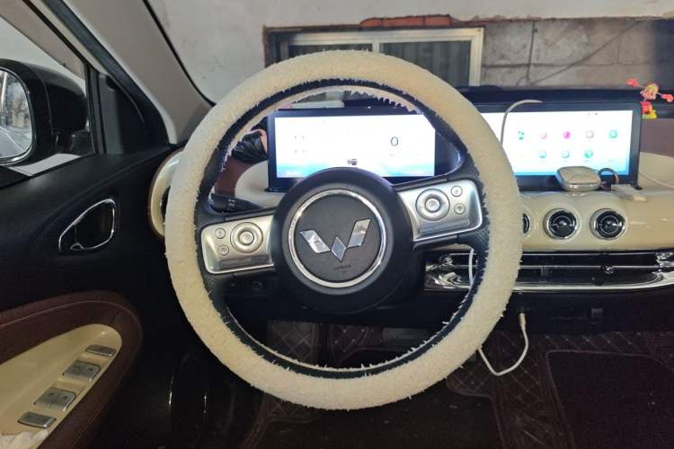 Used Wuling Bingo 2023 410 km Lingxi Deluxe Edition Steering Wheel