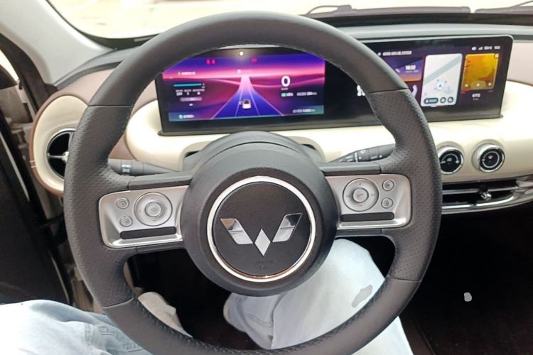 Used Wuling Bingo 2023 410 km Lingxi Deluxe Edition Steering Wheel