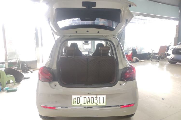 Used Wuling Bingo 2023 333 km Enjoyment Version Trunk