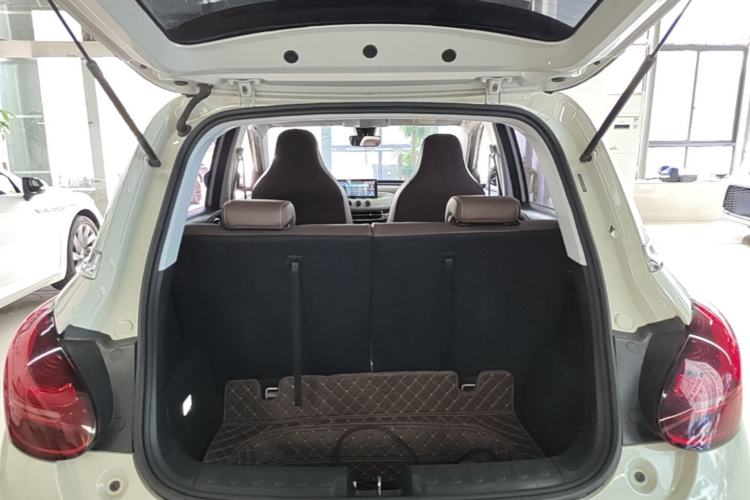 Used Wuling Bingo 2023 203km Comfort Edition Trunk
